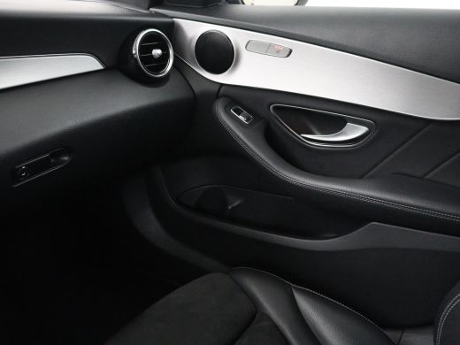 Mercedes-Benz C-Klasse 160 AMG Limited | Stoelverwarming | Leder/Alcantara | Trekhaak | Full LED | Park Assist | Camera ... ActivLease financial lease