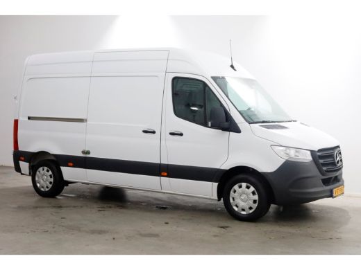 Mercedes-Benz Sprinter 311 CDI 115pk L2H2 Airco/CarPlay 10-2023 ActivLease financial lease