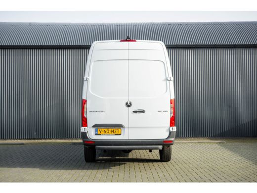 Mercedes-Benz Sprinter 317 CDI L2H2 | Mbux | Facelift | Navi | Camera | Adapt.Cruise | Automaat ActivLease financial lease