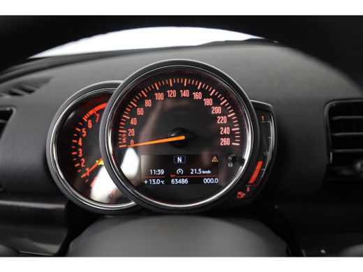 Mini Clubman 1.5 DAB+ | Lichtmetaal | Climate control |  Parkeersensoren | ActivLease financial lease