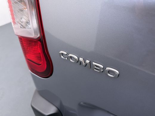 Opel Combo 1.5 BlueHDi 130 S&S L2 | BPM VRIJ | Achteruitrijcamera | Airco | Cruise control ActivLease financial lease