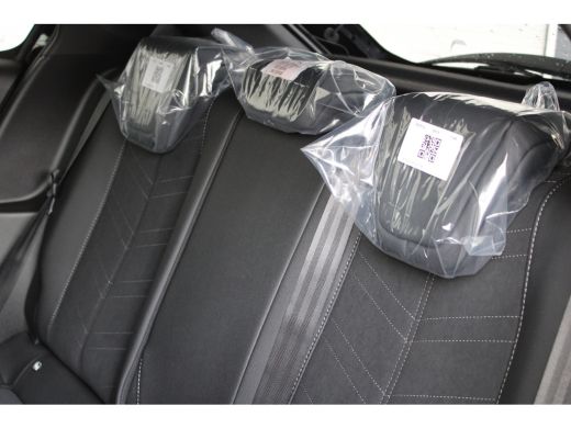 Opel Corsa 1.2 Turbo Hybrid Ultimate | Alcantara bekleding | Adaptieve cruise control | Matrix led | Keyless... ActivLease financial lease