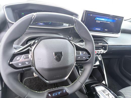 Peugeot 2008 GT | Active Safety Brake met camera en radar (automatisch noodremsysteem) met Distance Alert (waa... ActivLease financial lease