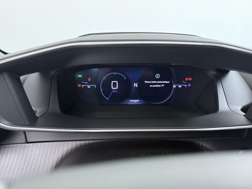 Peugeot 2008 GT | Active Safety Brake met camera en radar (automatisch noodremsysteem) met Distance Alert (waa... ActivLease financial lease