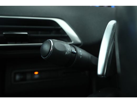 Peugeot 5008 1.5 BlueHDI Blue Lease Allure Automaat, 7 Persoons, Leer, Climate, ActivLease financial lease