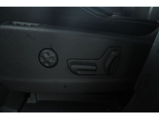 Peugeot 5008 1.5 BlueHDI GT Pack Business Automaat, 7 Persoons, Navigatie ActivLease financial lease