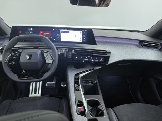 Peugeot 5008 GT | Adaptieve cruise control met Stop&Go functie | LED 3D-achterlichten | On-board charger 7,4kW ActivLease financial lease