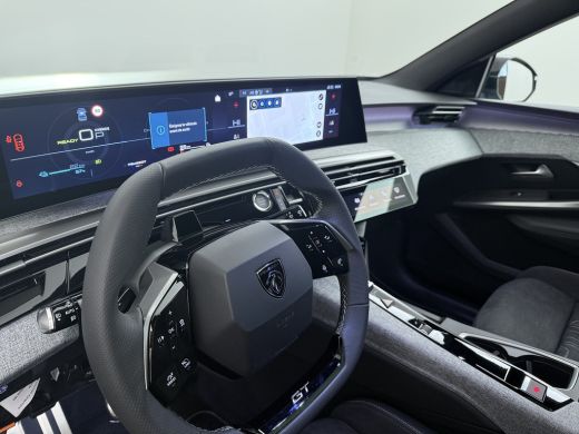 Peugeot 5008 GT | Adaptieve cruise control met Stop&Go functie | LED 3D-achterlichten | On-board charger 7,4kW ActivLease financial lease