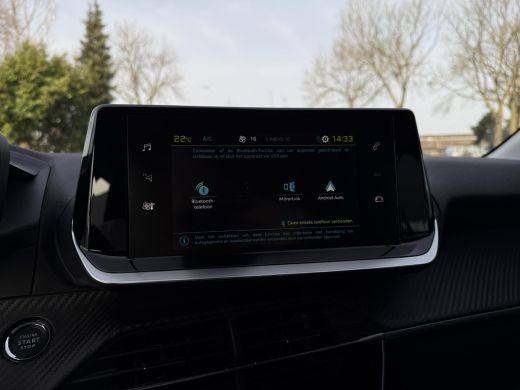 Peugeot e-208 Aut. EV Allure Pack | SoH 87% | Navi | PDC | Apple Carplay | ActivLease financial lease