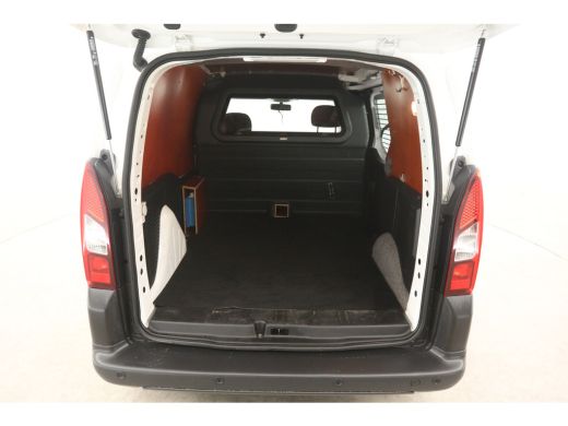 Peugeot Partner 1.6 BlueHDi 100PK | Airco | Cruise | Carplay | Navi | Parkeersens. | Elektrpakket ActivLease financial lease