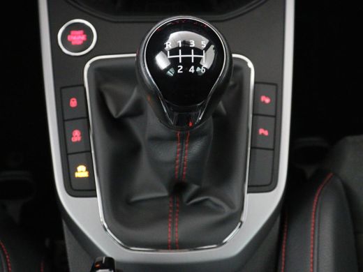 Seat Arona 1.5 TSI EVO FR Intens | Stoelverwarming | Leder/Alcantara | Full LED | Adaptive cruise | Camera |... ActivLease financial lease