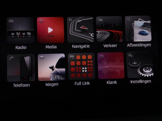 Seat Arona 1.5 TSI EVO FR Intens | Stoelverwarming | Leder/Alcantara | Full LED | Adaptive cruise | Camera |... ActivLease financial lease