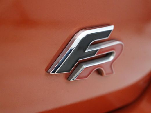 Seat Arona 1.5 TSI EVO FR Intens | Stoelverwarming | Leder/Alcantara | Full LED | Adaptive cruise | Camera |... ActivLease financial lease
