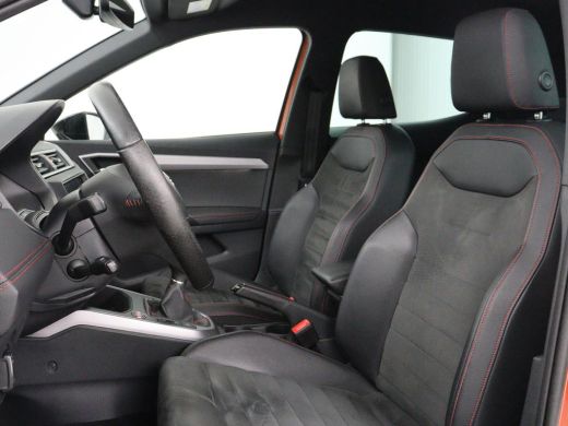 Seat Arona 1.5 TSI EVO FR Intens | Stoelverwarming | Leder/Alcantara | Full LED | Adaptive cruise | Camera |... ActivLease financial lease