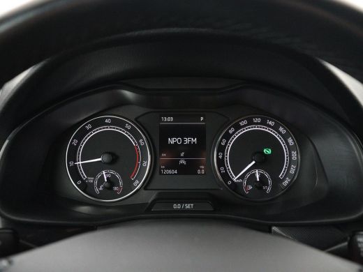 Skoda Scala 1.0 TSI Sport | Automaat | Trekhaak | Carplay | 17'' | Sportstoelen | Full LED | Parkeerhulp | Cl... ActivLease financial lease