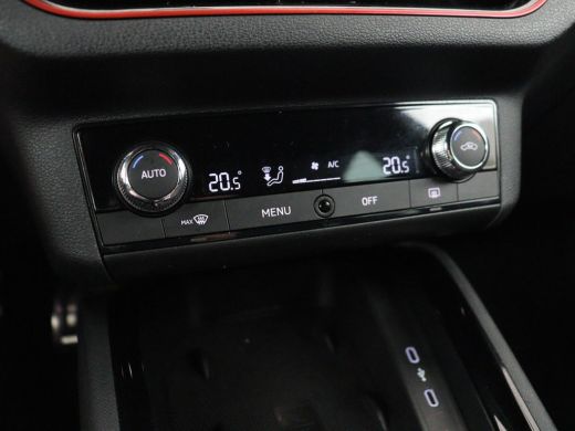 Skoda Scala 1.0 TSI Sport | Automaat | Trekhaak | Carplay | 17'' | Sportstoelen | Full LED | Parkeerhulp | Cl... ActivLease financial lease