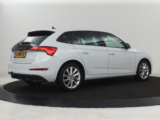 Skoda Scala 1.0 TSI Sport | Automaat | Trekhaak | Carplay | 17'' | Sportstoelen | Full LED | Parkeerhulp | Cl... ActivLease financial lease