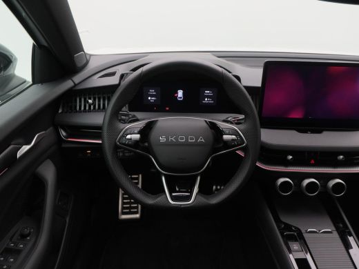 Skoda Superb 1.5 TSi 204 Pk PHEV Sportline Business | Panoramadak | Leder |  Trekhaak | Canton Audio | Stoel M... ActivLease financial lease