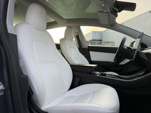 Tesla Model 3 Aut. Long Range Dual Motor AWD | Autopilot | Panorama | Wit Leder | ActivLease financial lease