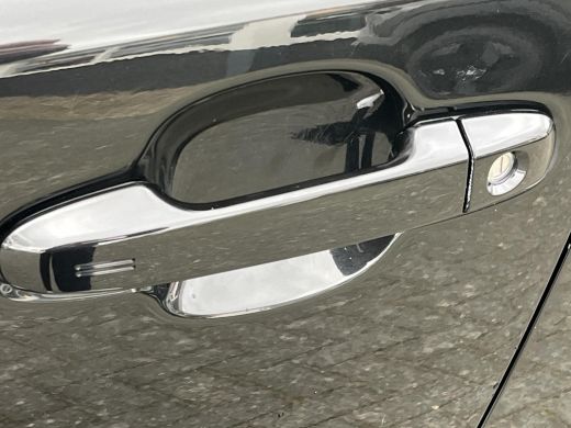 Toyota C-HR 1.8 Hybrid Style | Carplay | Parkeersensoren | Dode hoek waarschuwing | Navigatie | 18 inch LM-ve... ActivLease financial lease