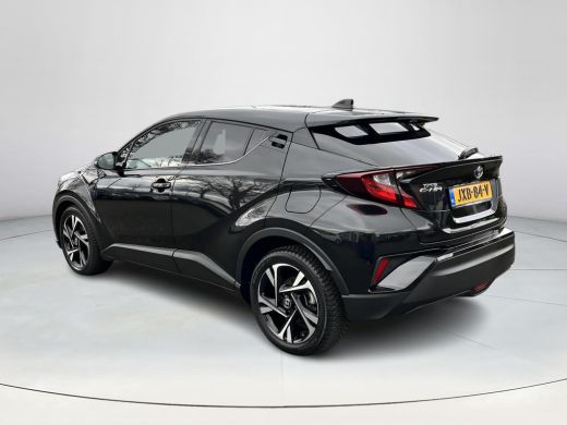 Toyota C-HR 1.8 Hybrid Style | Carplay | Parkeersensoren | Dode hoek waarschuwing | Navigatie | 18 inch LM-ve... ActivLease financial lease