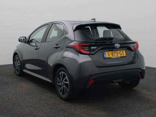 Toyota Yaris 1.5 Hybrid Dynamic | Achterbank in delen neerklapbaar | Achteruitrijcamera | Airco (automatisch) ActivLease financial lease
