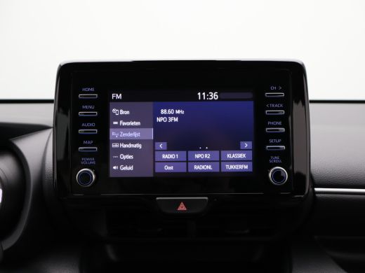 Toyota Yaris 1.5 Hybrid Dynamic | Achterbank in delen neerklapbaar | Achteruitrijcamera | Airco (automatisch) ActivLease financial lease