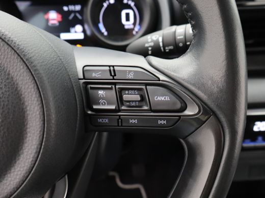 Toyota Yaris 1.5 Hybrid Dynamic | Achterbank in delen neerklapbaar | Achteruitrijcamera | Airco (automatisch) ActivLease financial lease