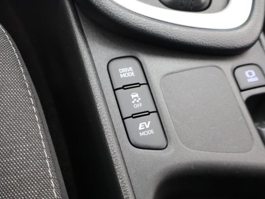 Toyota Yaris 1.5 Hybrid Dynamic | Achterbank in delen neerklapbaar | Achteruitrijcamera | Airco (automatisch) ActivLease financial lease