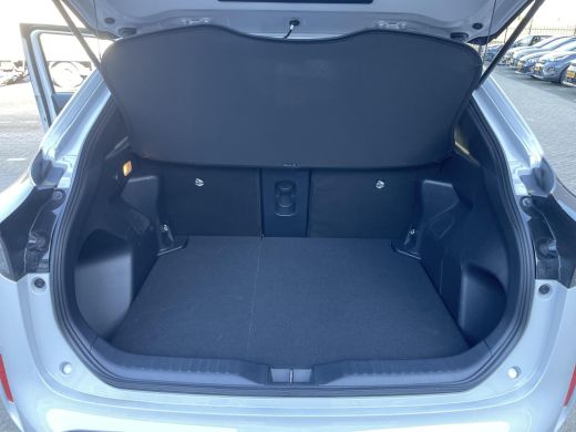 Toyota Yaris Cross 1.5 Hybrid 130 GR SPORT | Carplay | Achteruitrijcamera | Stoelverwarming | ActivLease financial lease