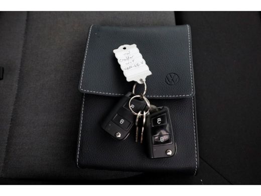 Volkswagen Crafter 50 2.0 TDI 177pk Open Laadbak L433cm Trekhaak 3500kg 01-2022 ActivLease financial lease