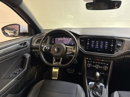 Volkswagen T-Roc 1.5 TSI 150PK DSG R SPORT VIRTUAL/NAVI/CAMERA/VELOURS ActivLease financial lease