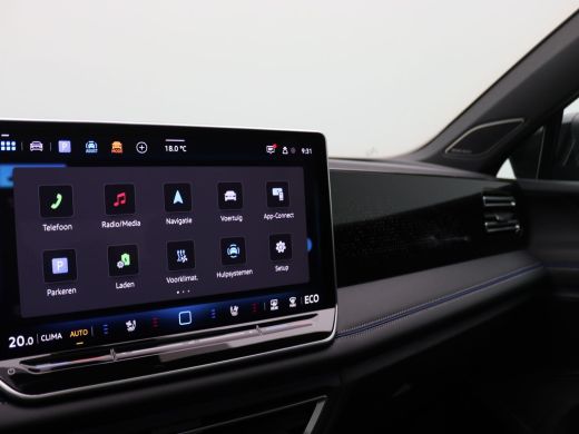 Volkswagen Tiguan 1.5 eHybrid R-Line Edition 272PK DSG SOH 100%, Pano-Schuifdak, Trekhaak, Black Style, 20" LM Velg... ActivLease financial lease