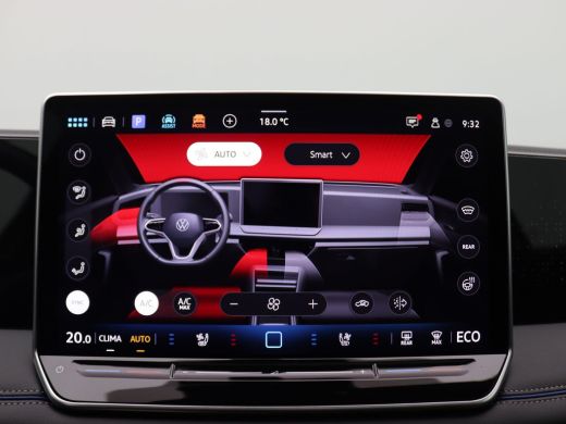 Volkswagen Tiguan 1.5 eHybrid R-Line Edition 272PK DSG SOH 100%, Pano-Schuifdak, Trekhaak, Black Style, 20" LM Velg... ActivLease financial lease