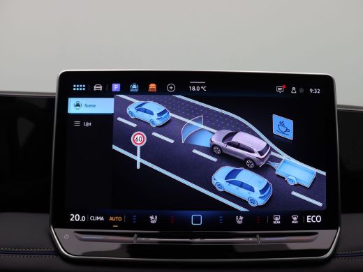 Volkswagen Tiguan 1.5 eHybrid R-Line Edition 272PK DSG SOH 100%, Pano-Schuifdak, Trekhaak, Black Style, 20" LM Velg... ActivLease financial lease