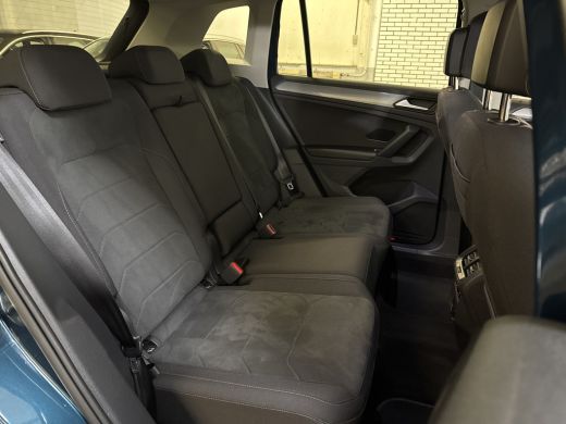 Volkswagen Tiguan E-HYBRID 245PK DSG LIFE TREKHAAK/NAVI/STUURVERW. ActivLease financial lease