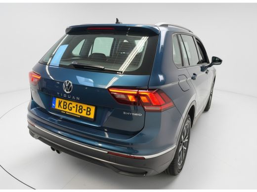 Volkswagen Tiguan E-HYBRID 245PK DSG LIFE TREKHAAK/NAVI/STUURVERW. ActivLease financial lease