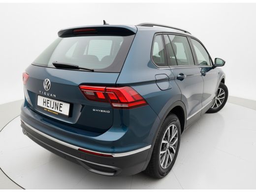 Volkswagen Tiguan E-HYBRID 245PK DSG LIFE TREKHAAK/NAVI/STUURVERW. ActivLease financial lease