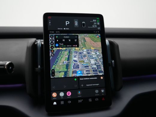 Volvo  EX30 Single Plus 51 kWh | Achteruitrijcamera | Cruise control adaptief met Stop&Go en stuurhulp | Dode... ActivLease financial lease