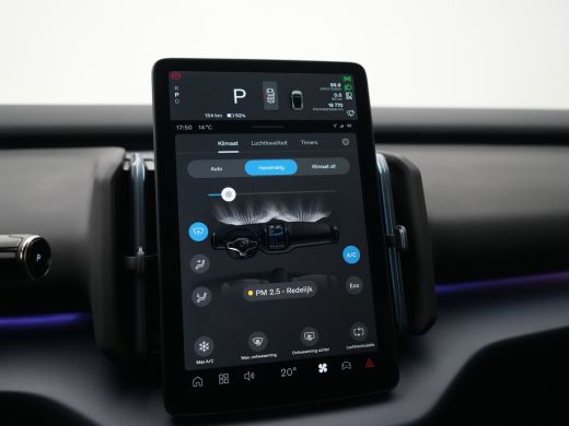 Volvo  EX30 Single Plus 51 kWh | Achteruitrijcamera | Cruise control adaptief met Stop&Go en stuurhulp | Dode... ActivLease financial lease