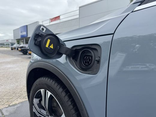 Volvo  XC40 T4 Inscription | Parkeercamera | Keyless entry | Standkachel | ActivLease financial lease