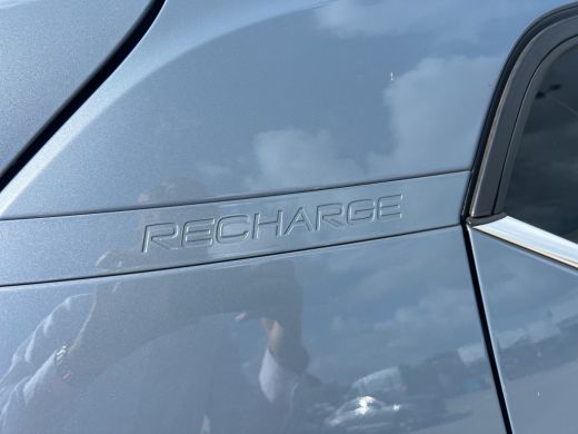 Volvo  XC40 T4 Inscription | Parkeercamera | Keyless entry | Standkachel | ActivLease financial lease