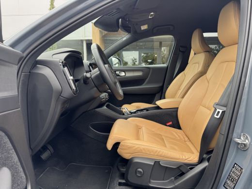 Volvo  XC40 T4 Inscription | Parkeercamera | Keyless entry | Standkachel | ActivLease financial lease
