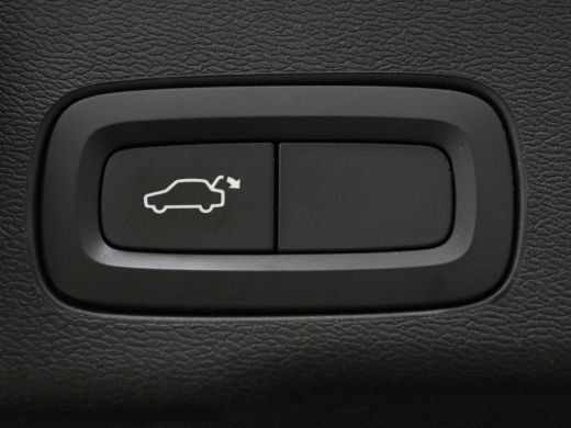 Volvo  XC60 2.0 T8 Twin Engine AWD Inscription | Panoramadak | Leder | 360 Camera | Adaptive cruise | Stoelve... ActivLease financial lease