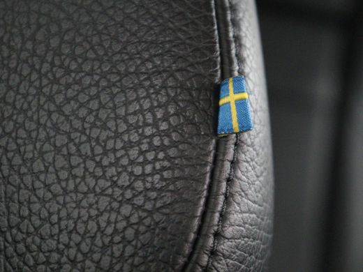 Volvo  XC60 2.0 T8 Twin Engine AWD Inscription | Panoramadak | Leder | 360 Camera | Adaptive cruise | Stoelve... ActivLease financial lease