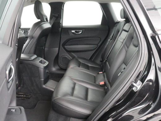 Volvo  XC60 2.0 T8 Twin Engine AWD Inscription | Panoramadak | Leder | 360 Camera | Adaptive cruise | Stoelve... ActivLease financial lease