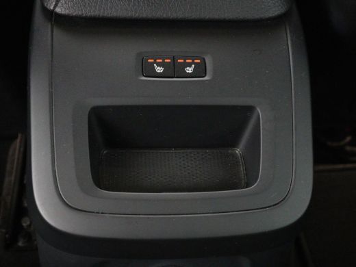 Volvo  XC60 2.0 T8 Twin Engine AWD Inscription | Panoramadak | Leder | 360 Camera | Adaptive cruise | Stoelve... ActivLease financial lease