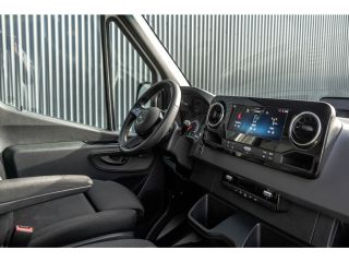 Mercedes-Benz Sprinter 317 CDI L2H2 | Mbux | Facelift | Navi | Camera | Adapt.Cruise | Automaat