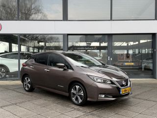 Nissan Leaf Aut. Tekna 40 kWh | Navi | 360 Camera | Leder | Bose |