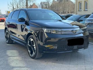 Opel Grandland 1.6 Plug-in-Hybrid Ultimate 195pk 4x Beschikbaar! | Schuif-/Kanteldak | Afn. Trekhaak | FOCAL | E...